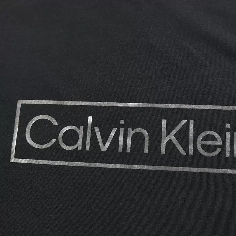 Calvin Klein Men's T-shirt